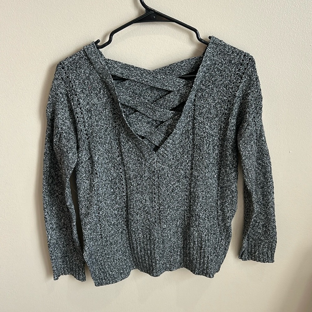 (S) grey back lace up grey sweater